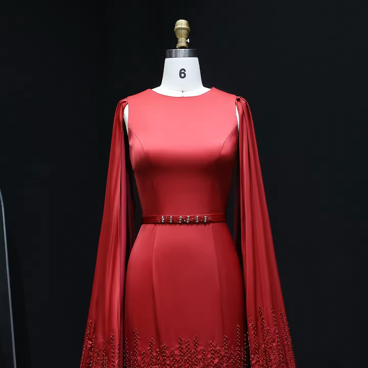 Luxury evening dress with long sleeves