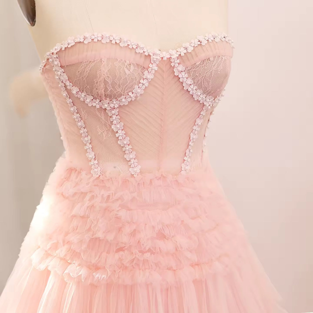 Elegant Ball GownTulle Evening Dress