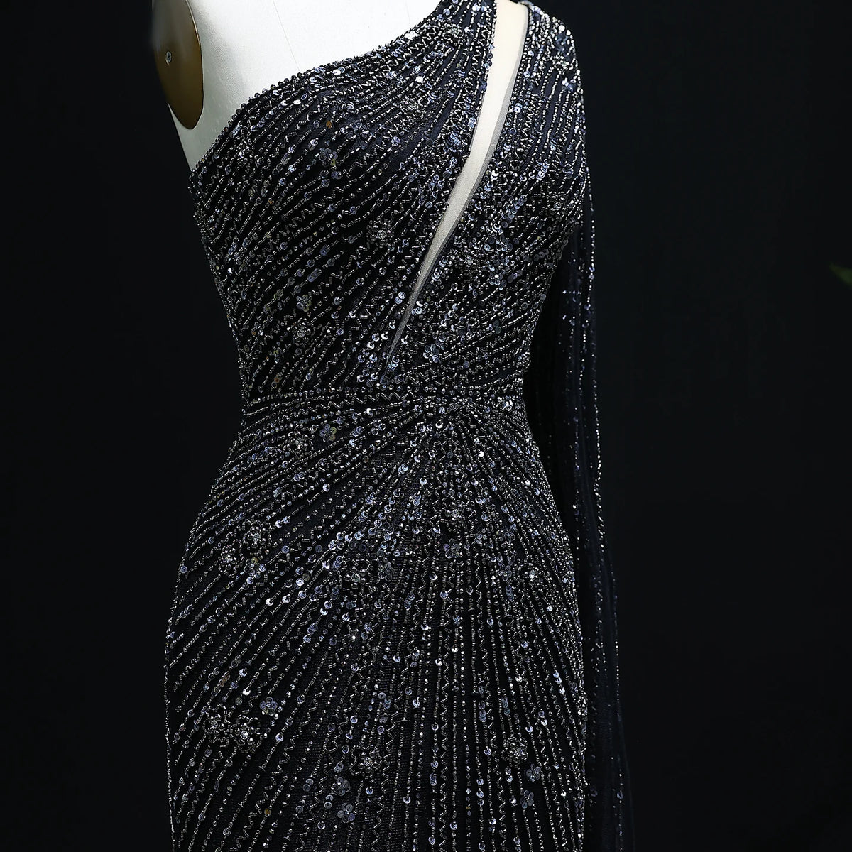 Radiant One-Shoulder Beaded Evening Gown – Elegant Slit Formal Dress