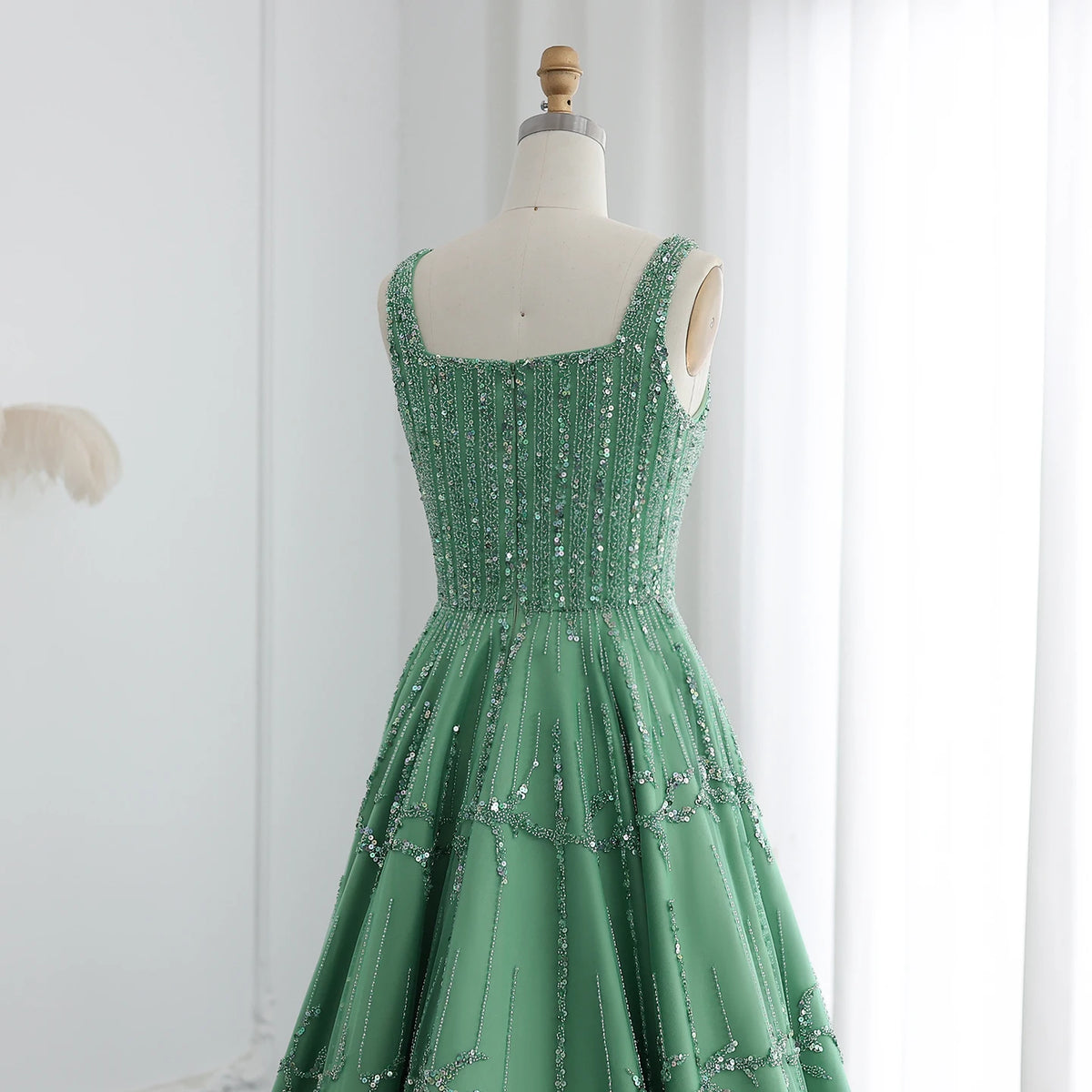 Luxury Dubai Beaded Green Evening Dress for Women Wedding Straps /Sqaure Engagement Party Dresses