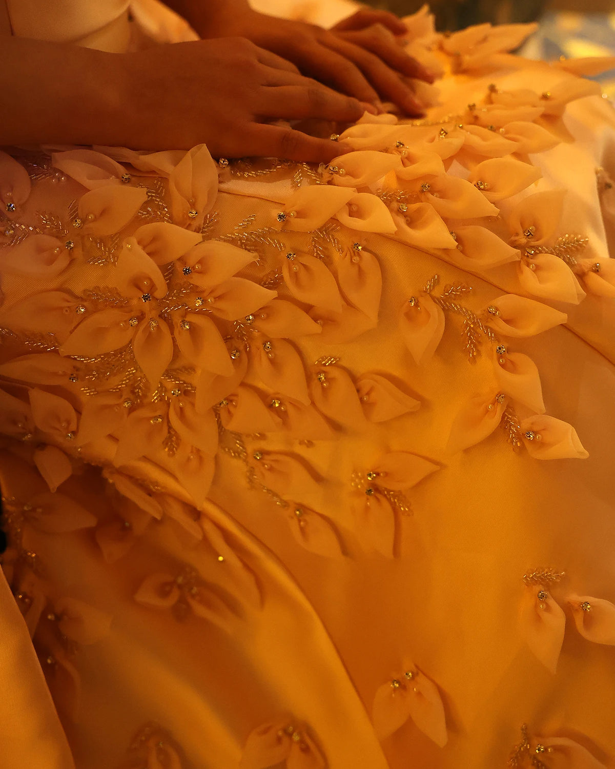 Luxury flowers 3D Pink Satin Evening Dress with Cape