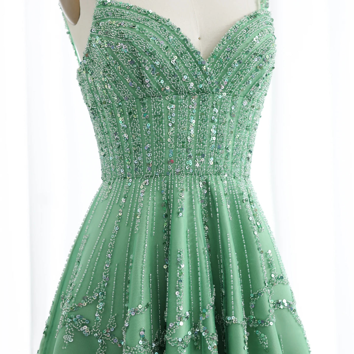Luxury Dubai Beaded Green Evening Dress for Women Wedding Straps /Sqaure Engagement Party Dresses