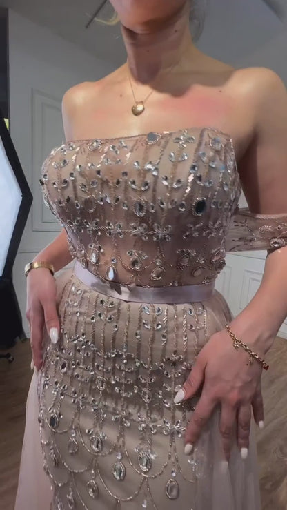 Elegant dress